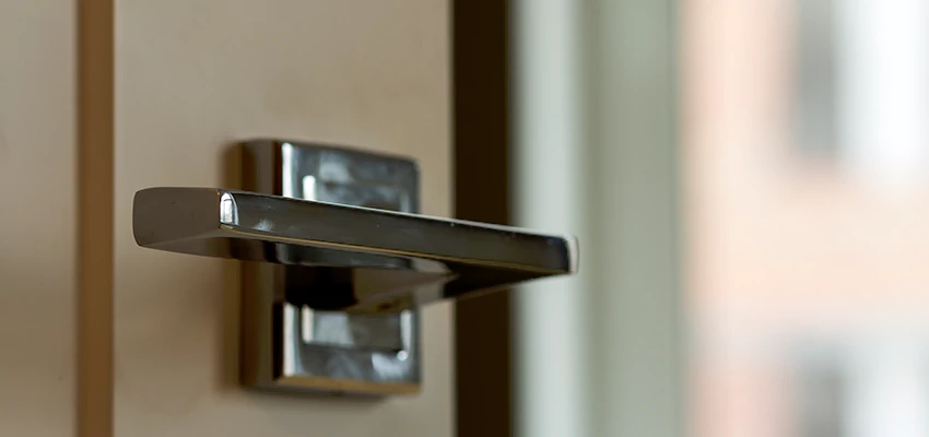 Door Lever Knob Repair in Ramona, California