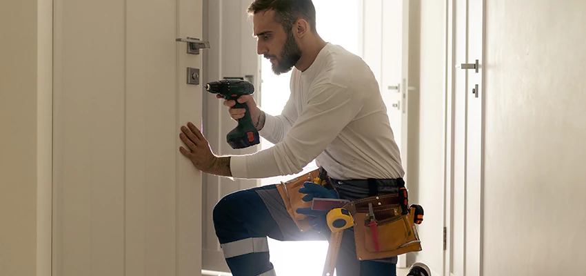 Mailbox Lock Installation Expert in Ramona, California