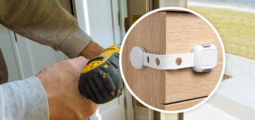 Childproof Sliding Door Locks in Ramona, CA