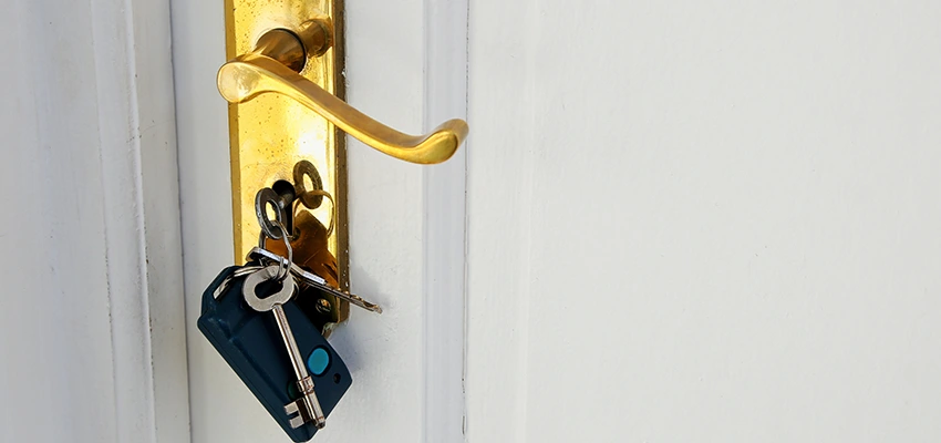 Broken Door Key Extraction in Ramona, CA
